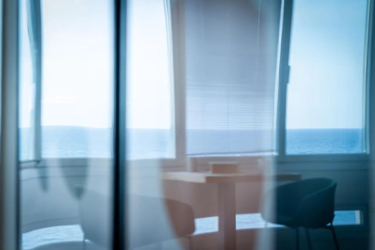 Marbella Banus Suites - Marbella Marysol Beachfront Apartment I